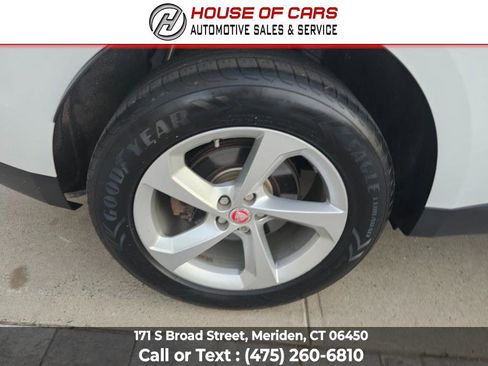 Used 2018 Jaguar F-PACE Premium AWD/4WD image 19