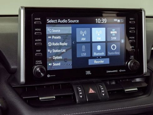 Used 2019 Toyota RAV4 Limited AWD/4WD image 21