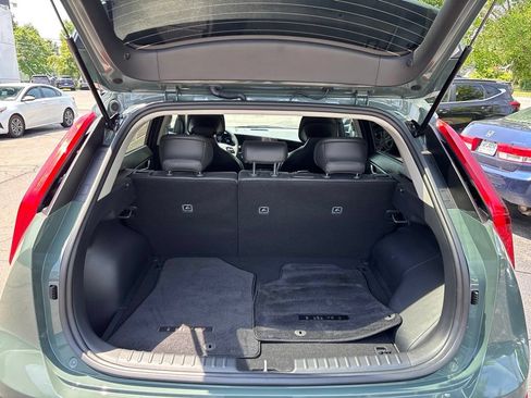 Certified 2025 Kia Niro EX w/ EX Cold Weather Package FWD image 15