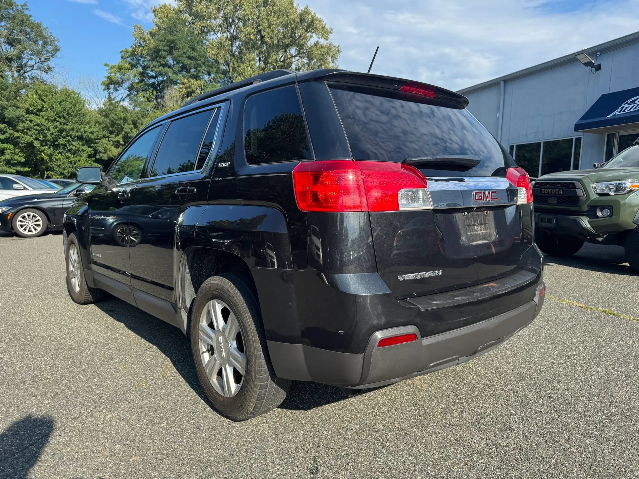 Used 2015 GMC Terrain SLT w/ Open Road Package FWD image 3