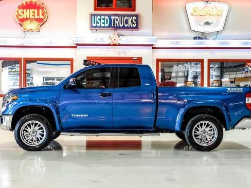 Used 2018 Toyota Tundra SR5 image 12