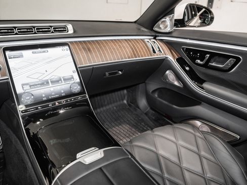Used 2023 Mercedes-Benz Maybach S 680 4MATIC image 37