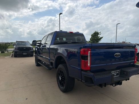 New 2026 Ford F250 Lariat w/ Black Appearance Package AWD/4WD image 3