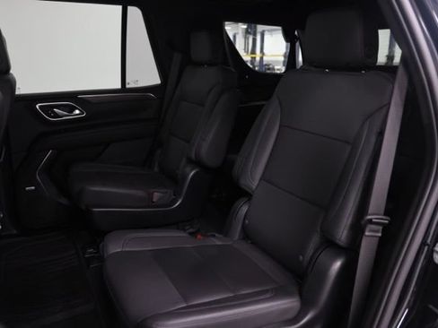 Used 2023 Chevrolet Tahoe LT w/ Luxury Package AWD/4WD image 33