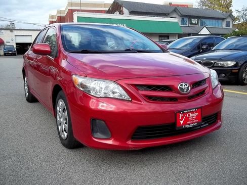 Used 2013 Toyota Corolla LE Special Edition image 4