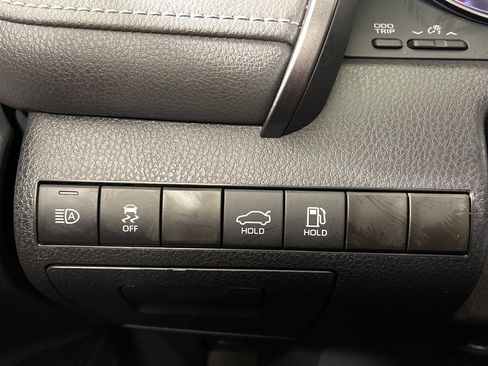 Certified 2024 Toyota Camry SE w/ Blackout Package (TMS) image 28