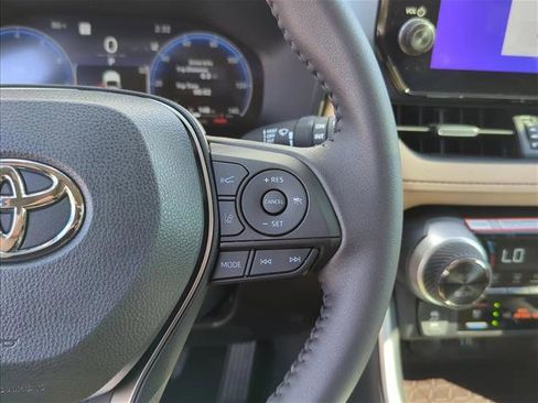 New 2025 Toyota RAV4 Limited image 17