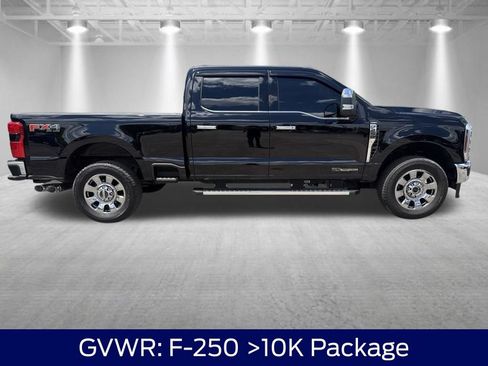 Used 2025 Ford F250 Lariat w/ Chrome Package AWD/4WD image 8