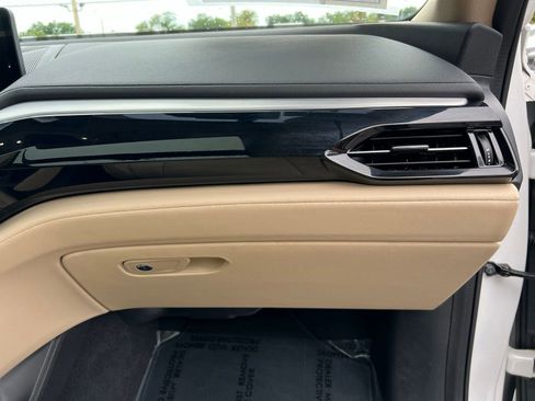 Used 2023 Acura MDX SH-AWD image 65