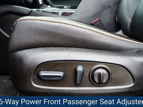 Certified 2023 Chevrolet Blazer Premier w/ Enhanced Convenience Package image 11