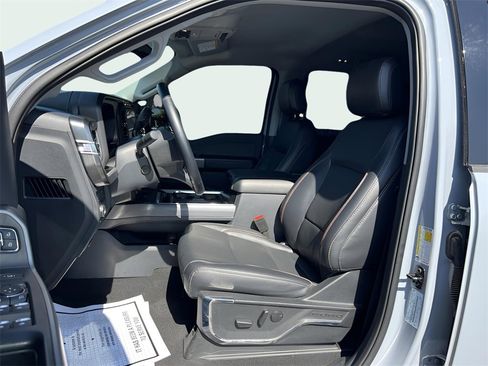 Used 2024 Ford F250 Lariat w/ Sport Appearance Package image 13