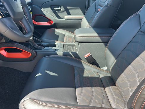 New 2026 Nissan Frontier Pro-X image 10