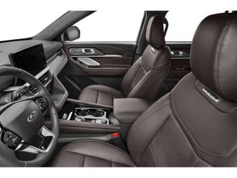 Used 2025 Ford Explorer Platinum AWD/4WD image 8