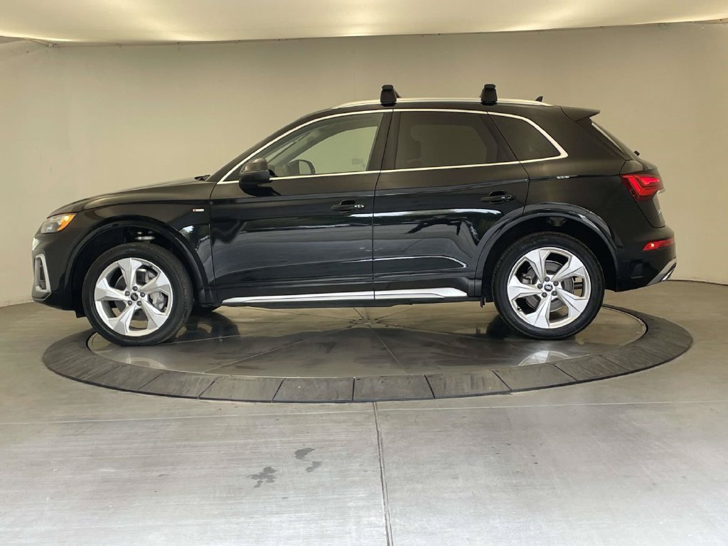 Certified 2023 Audi Q5 2.0T Premium Plus w/ Premium Plus Package AWD/4WD image 2