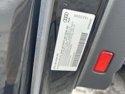 Used 2024 Audi A6 Premium Plus image 13