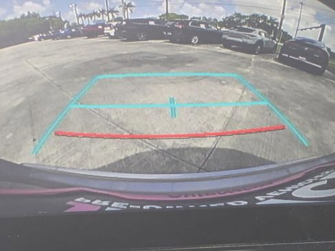 Used 2019 Toyota C-HR LE image 14