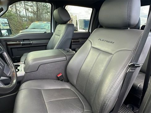 Used 2016 Ford F250 Platinum w/ FX4 Off-Road Package image 15