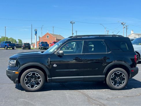 Used 2025 Ford Bronco Sport Outer Banks w/ Outer Banks Tech Package+ AWD/4WD image 1