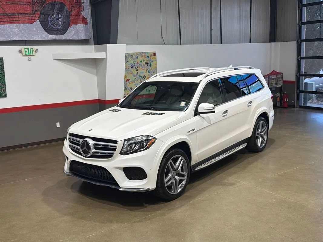 Used 2018 Mercedes-Benz GLS 550 4MATIC image 97