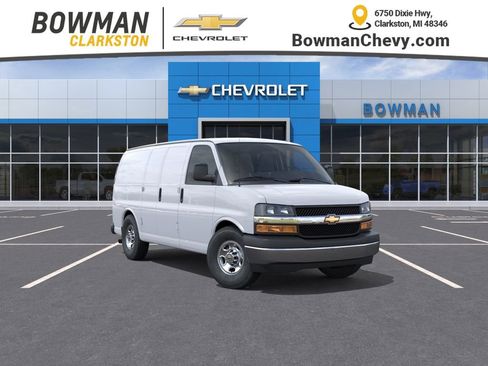 New 2026 Chevrolet Express 2500 RWD image 1