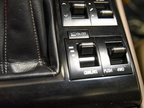 Used 2020 Lexus GX 460 Luxury w/ Luxury Sport Package image 29