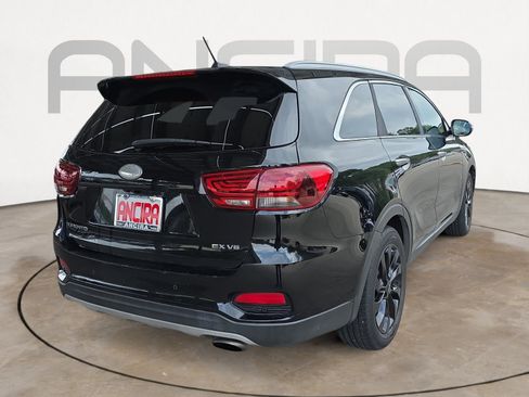 Used 2020 Kia Sorento EX FWD image 8