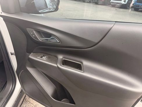 Used 2020 Chevrolet Equinox LT FWD image 21
