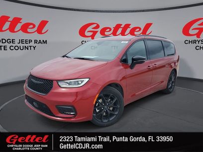 New 2026 Chrysler Pacifica Limited