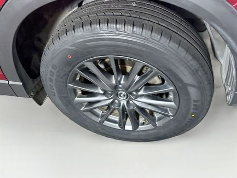 Used 2019 MAZDA CX-5 Touring image 11