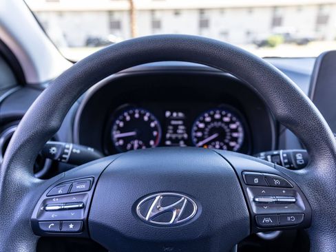 Used 2023 Hyundai Kona SEL FWD image 19