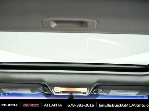 Used 2017 Toyota Camry XSE image 20