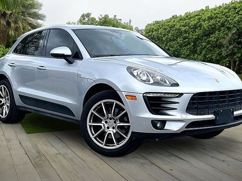 Used 2017 Porsche Macan image 10