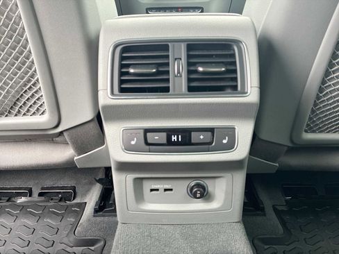 Used 2019 Audi Q5 Prestige w/ Prestige Package image 22