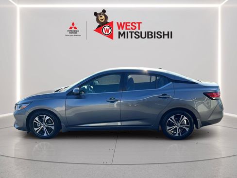 Used 2022 Nissan Sentra SV FWD image 2