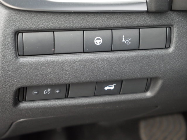 Certified 2023 Nissan Rogue Platinum w/ Platinum Premium Package AWD/4WD image 6