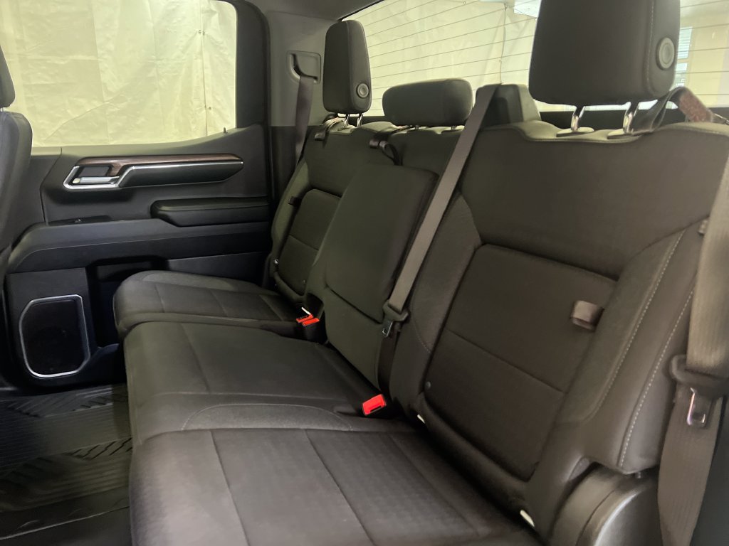 Used 2024 Chevrolet Silverado 1500 RST AWD/4WD image 36
