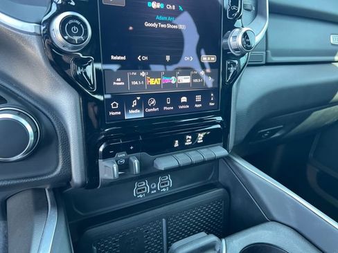 Used 2025 RAM 1500 Big Horn AWD/4WD image 19