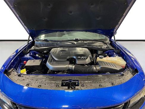 Used 2022 Dodge Charger SXT w/ Driver Convenience Group image 21