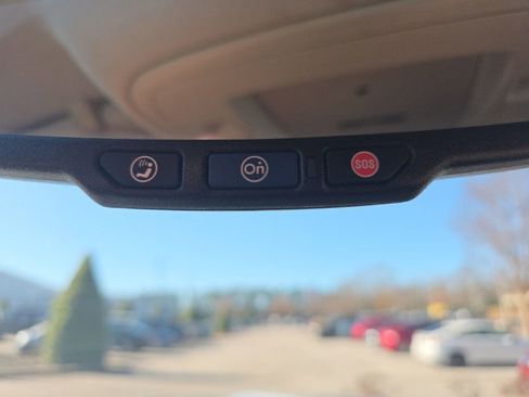 Used 2018 Chevrolet Silverado 1500 LT image 31