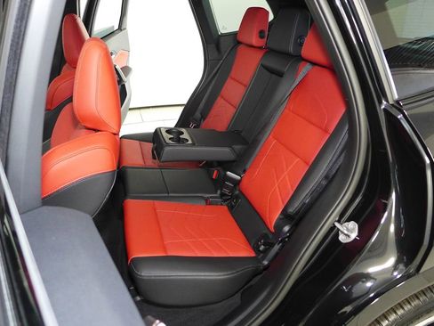 Used 2023 BMW X1 xDrive28i w/ M Sport Package image 21