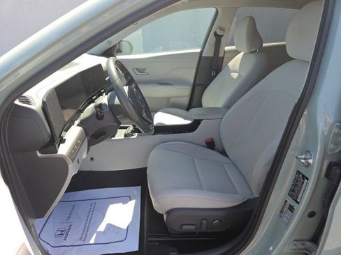Used 2024 Hyundai Kona SEL AWD/4WD image 19