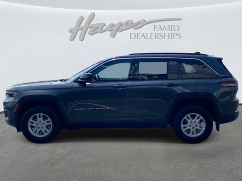 Used 2025 Jeep Grand Cherokee Laredo w/ MOPAR Finishing Package RWD image 8