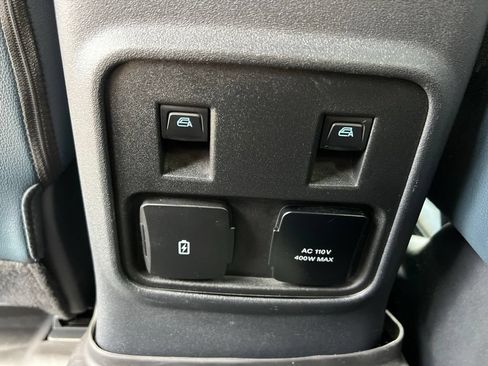 Used 2021 Ford Bronco First Edition AWD/4WD image 20