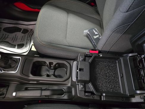 New 2026 Jeep Wrangler Sport AWD/4WD image 23
