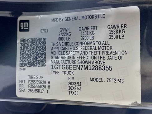 Used 2021 GMC Canyon Denali image 30