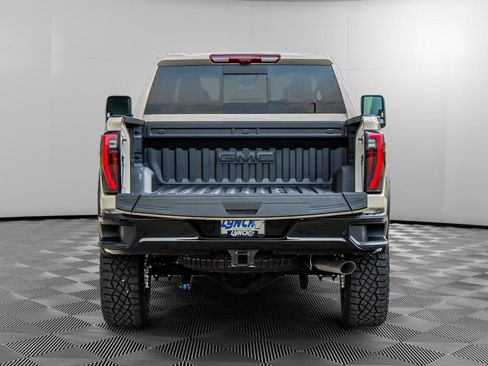 New 2026 GMC Sierra 2500 AT4X AWD/4WD image 7