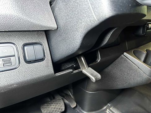 Used 2025 Mercedes-Benz Sprinter 2500 image 24