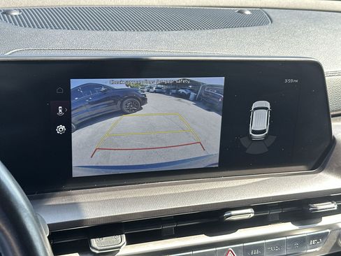 Used 2023 Kia Telluride S w/ S Sunroof Package FWD image 22