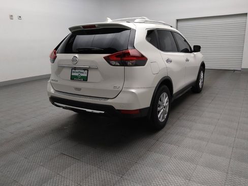 Used 2020 Nissan Rogue SV FWD image 9