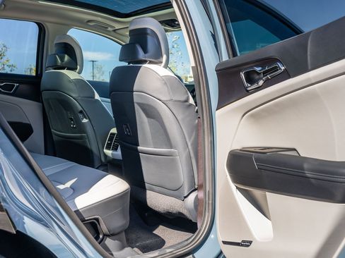 New 2026 Kia Sportage SX Prestige AWD/4WD image 9